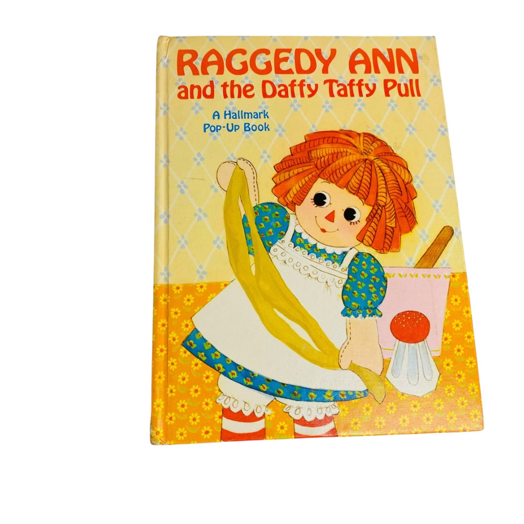 Lot of 7 Raggedy Ann and Andy Books Assorted Hardcover and Paperback
