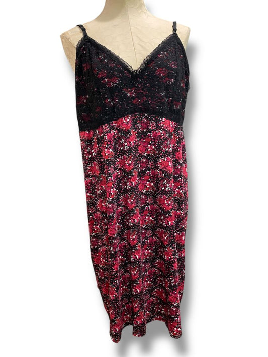 Size 18/20 Avenue Body Womens Lingerie Slip Red Black Floral Adjustable Strap