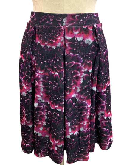 Size XS LulaRoe Madison Skirt Flare Purple Floral Pockets