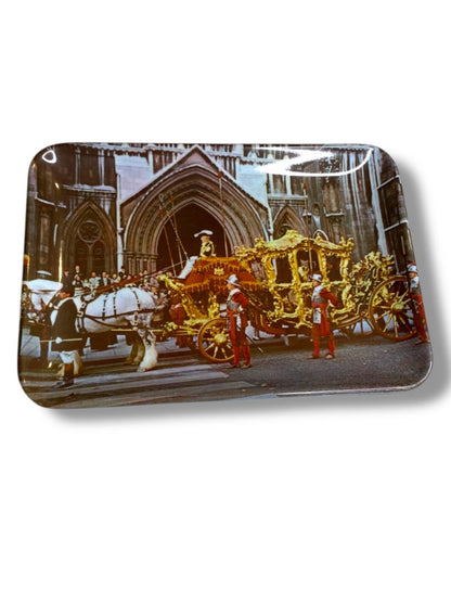 Lord Mayors Coach London England Vintage Melamine Tray 4.2" x 5.8"