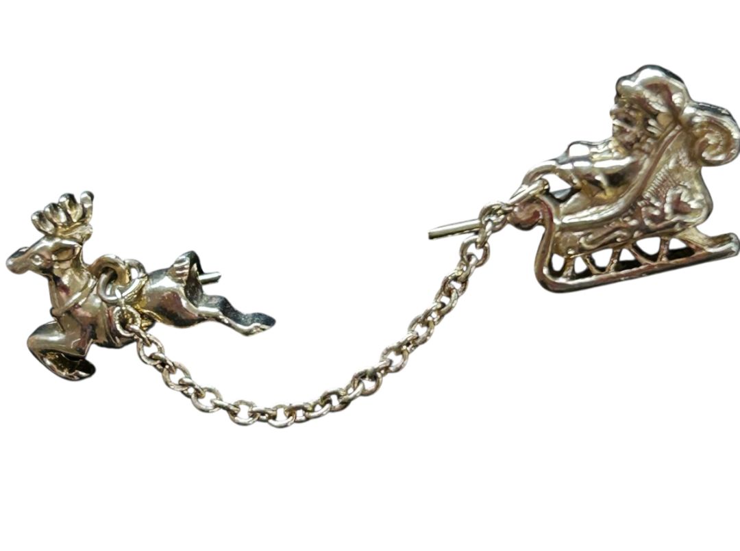 Goldtone and Silvertone Christmas Stick Pins Santa Tree 2.25"