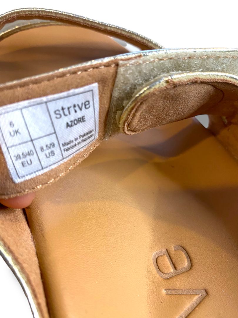 Size 8.5 Strive Womens Gold Womens Azore Sandals Comfort Walking