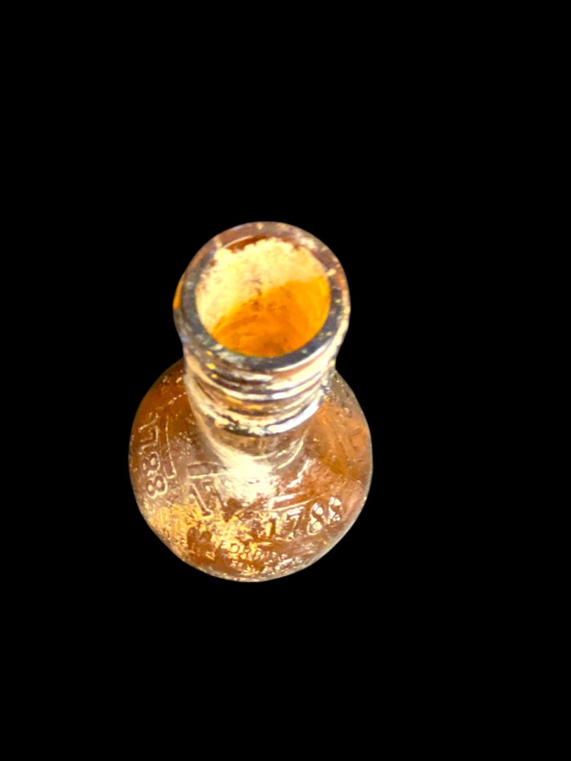 1955 Armstrong Amber Glass Bottle Carstairs 1788 Whiskey Empty D126