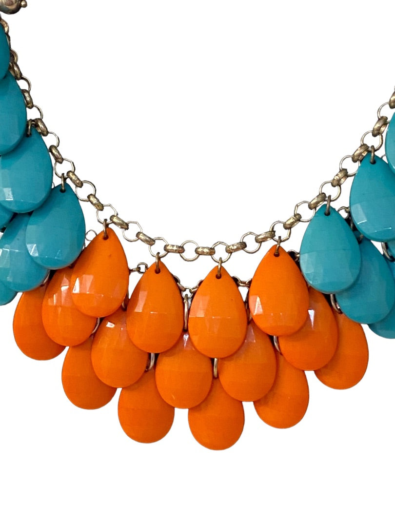 Statement Necklace Teal Coral Goldtone Funky Lays Flat Faceted Acrylic Beads