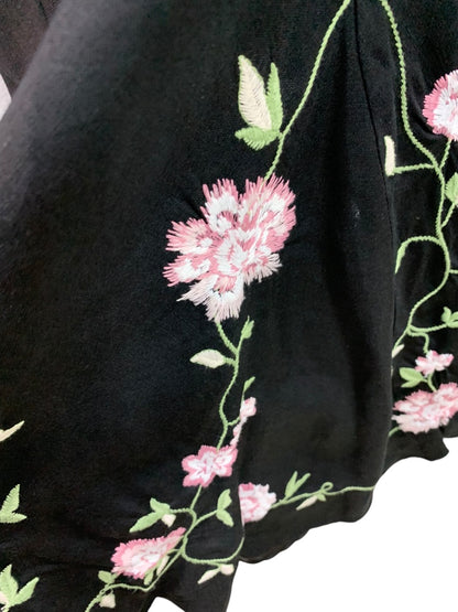 Size 16W Dressbarn Midi Skirt Black Floral Embroidery Lined Back Zipper