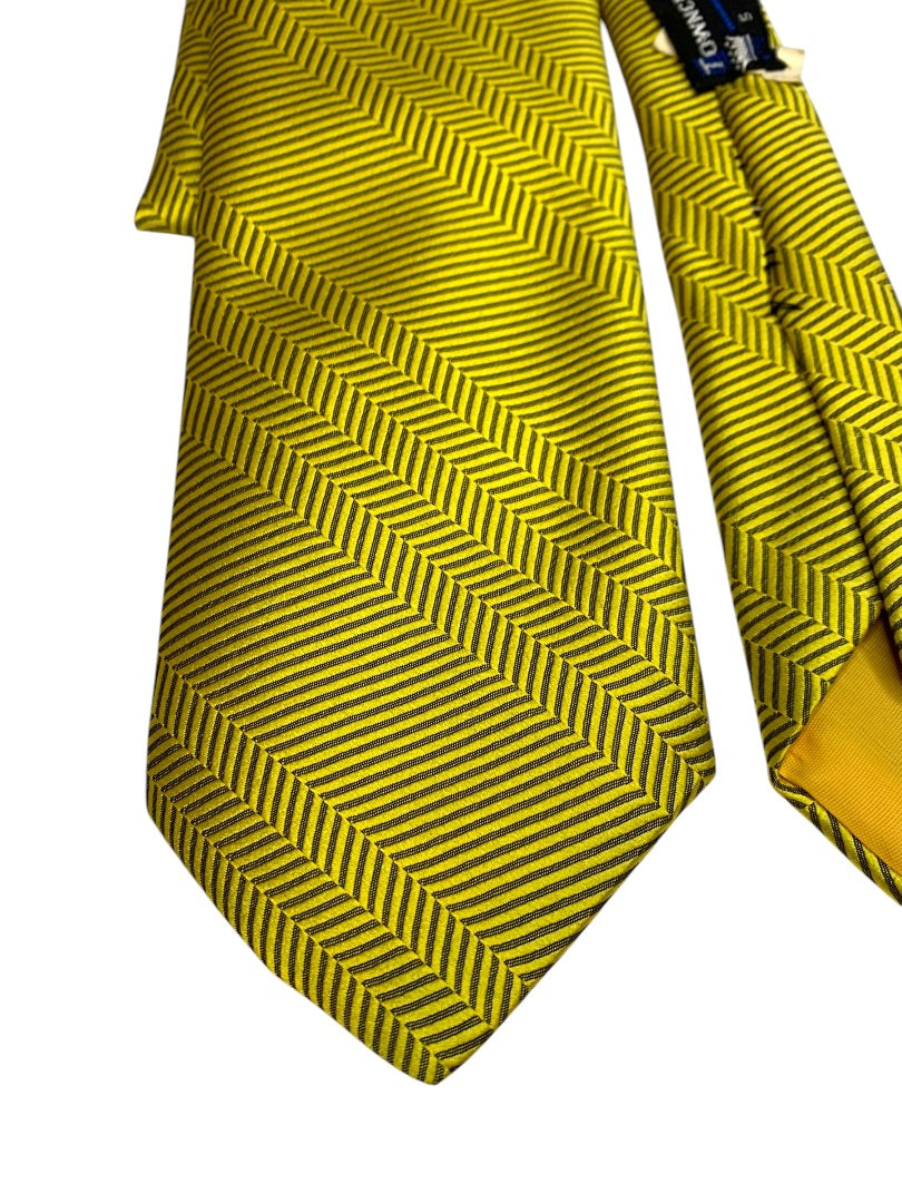 Vintage 1970s Mens Necktie Tie Yellow Gray Polyester Penneys Towncraft