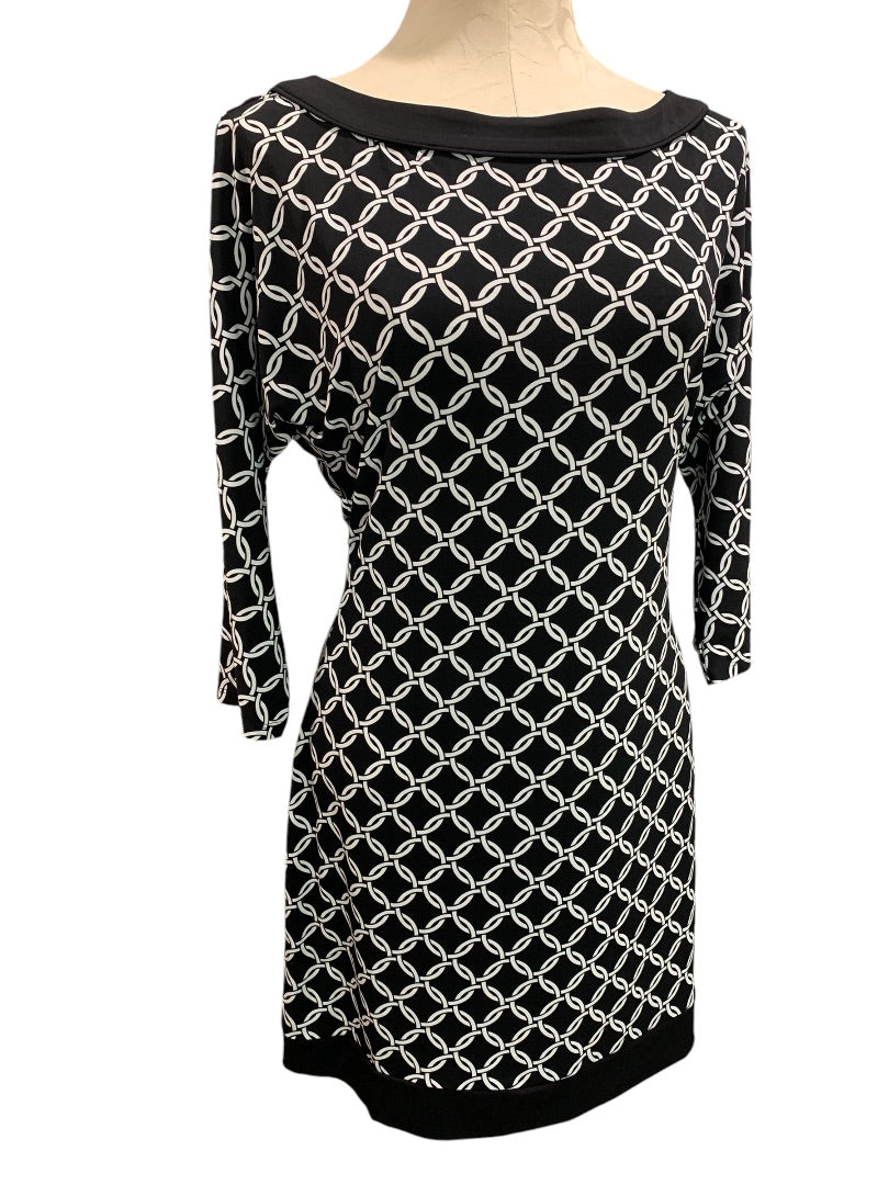 Small White House Black Market Chain Print Pullover Stretch Dress