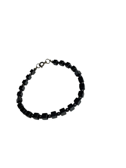 Vintage Hematite Beaded Bracelet 7 Inch Spring Clasp