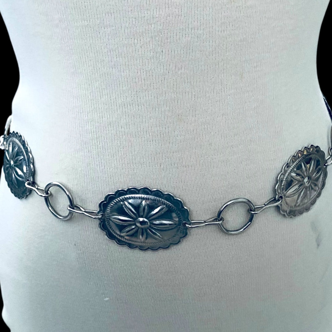 Vintage Silvertone Link Medallion Belt Adjustable to 33 Inches
