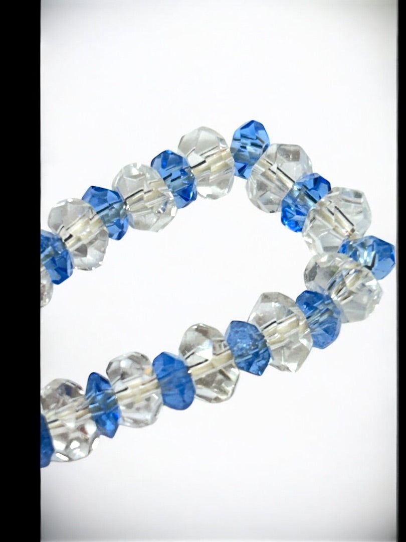 Set of 2 Acrylic Stretch Bracelets Faceted Sparkly Purple Clear Blue