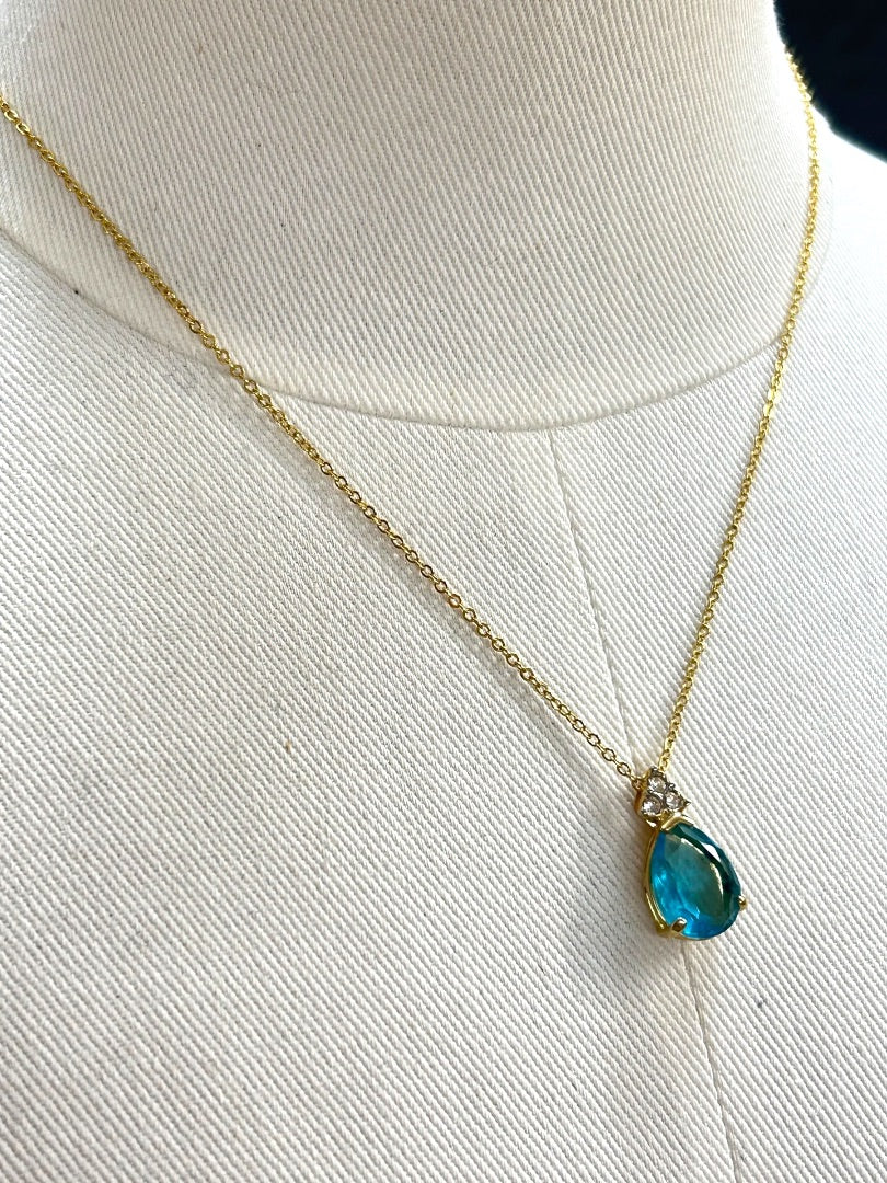Goldtone 17 Inch Chain with Blue Acrylic Marquis Pendant Spring Closure