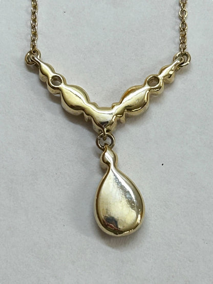 Goldtone Necklace CH Purple Yellow Crystals 15-17 Inch