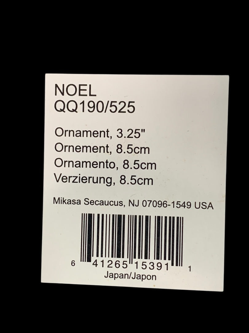 Mikasa Crystal Ornament Christmas Tree 3.25" QQ190/525 with Box