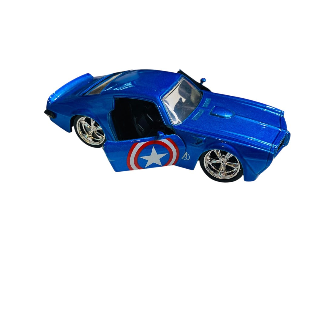 Jada Marvel 1:32 1972 Pontiac Firebird Captain America Die-Cast Car Toy