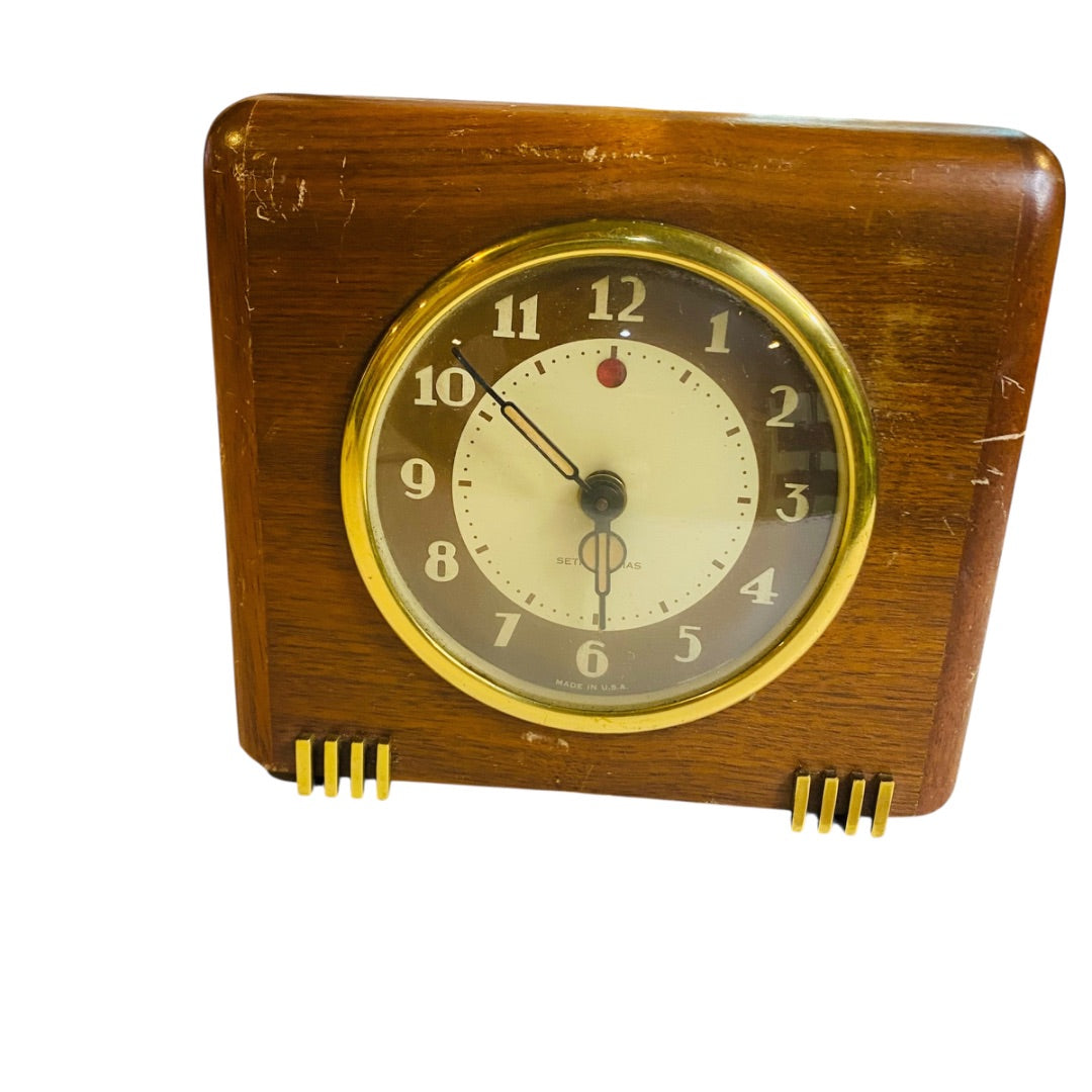 Seth Thomas Midcentury Wood Desk Clock Model ECHO-3E Electric