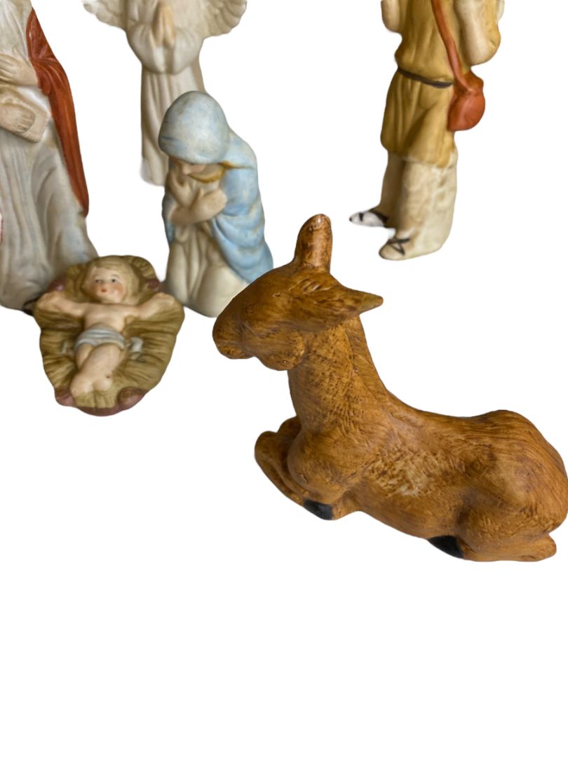 Vintage 10 Piece Ceramic Nativity Set Wise Men Sheep Jesus