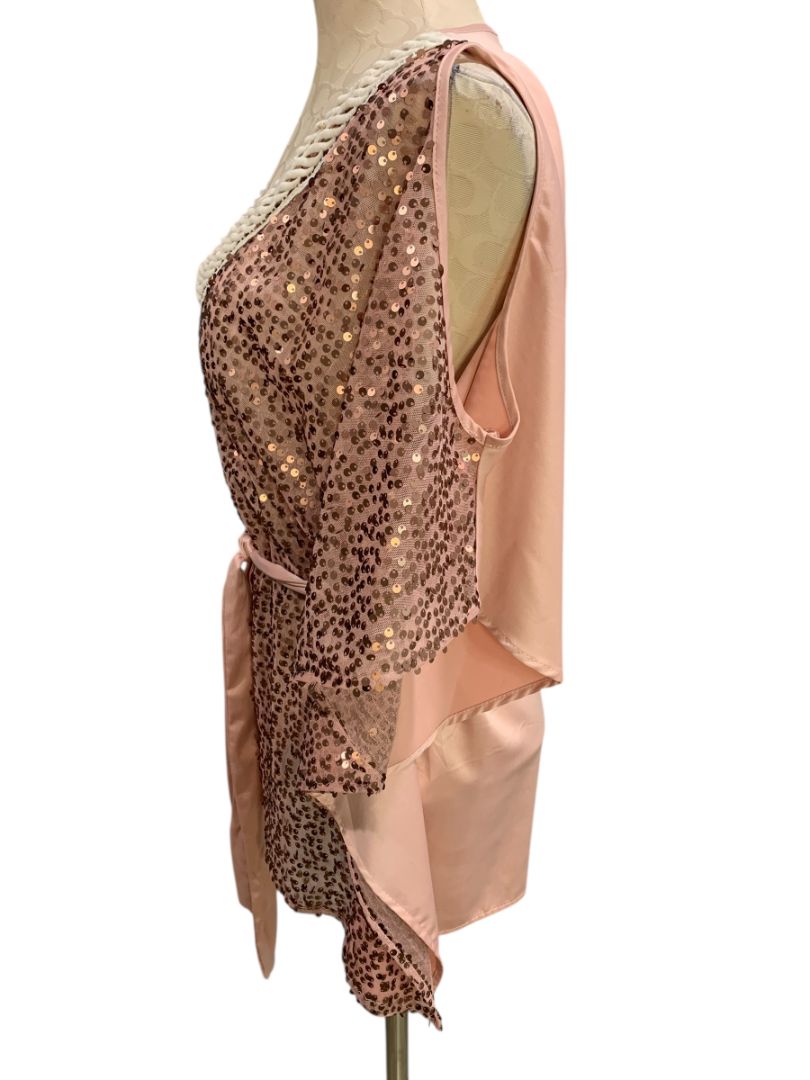 Size Medium XOXO Womens Pink Sequin Belted Blouse V-Neck