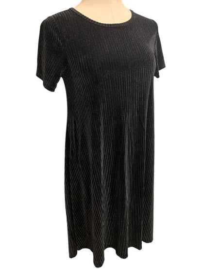 Size XS LulaRoe Elegant Carly Dress Black Ribbed Velour Hi Lo Hem