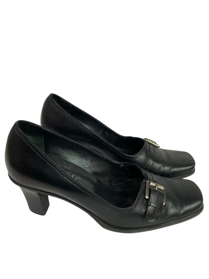 Size 7.5 Franco Sarto Womens Leather Silvertone Buckle 2.5" Block Heel