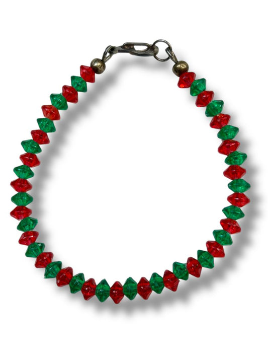 Acrylic Beaded Red Green 7.5" Bracelet Lever Hook Closure