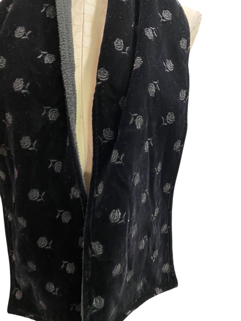 Vintage Talbots Black Velour Fleece Embroidered Scarf 56"l x 8"w