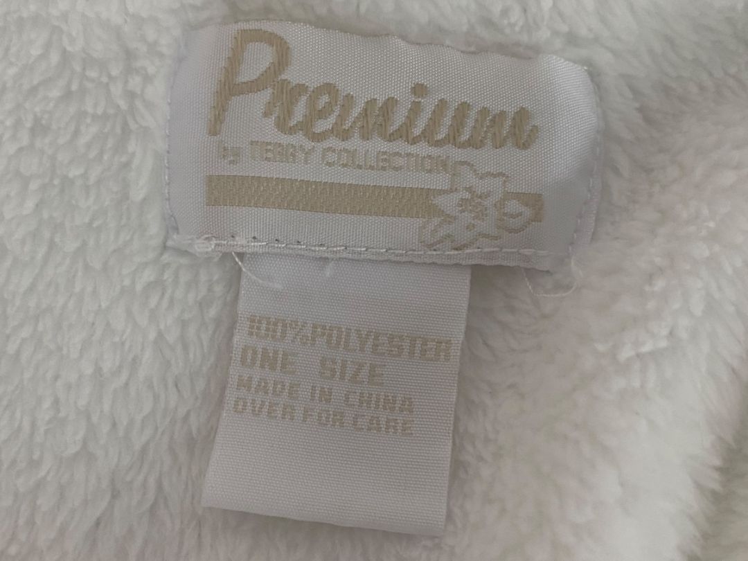 One Size White Belted Womens Robe Fleece Fluffy Pockets