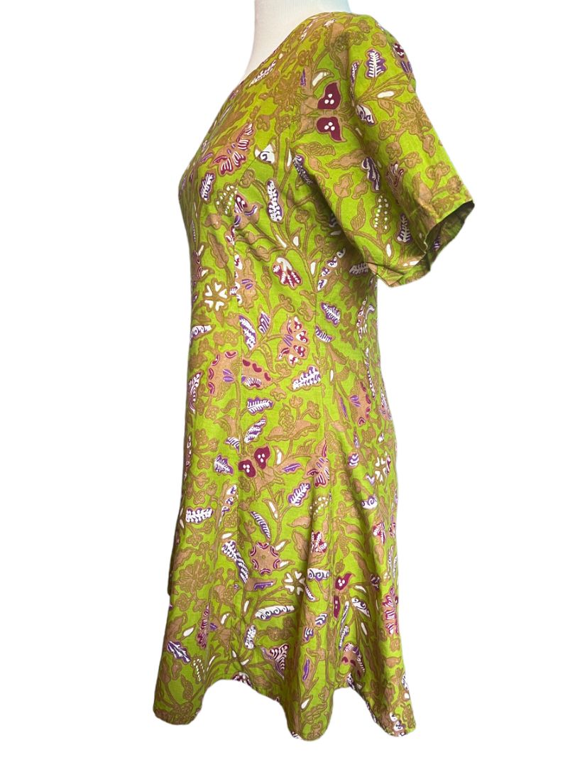 Size Medium Batik Dewi Aori Indonesia Green Dress