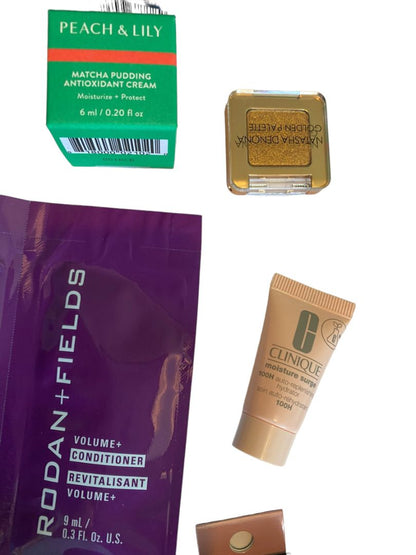 Mixed Lot of Toiletries and Beauty Samples 22 Pc Megababe Smashbox Lancome it Perricone MD Clinique Stila and more - no cosmetic case