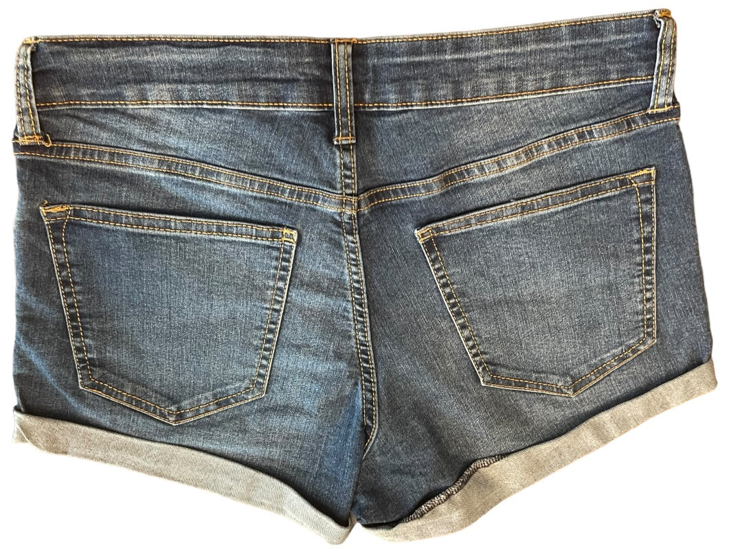 Size 5 (27) Celebrity Pink The Honey Junior Womens Cuffed Denim Jean Shorts