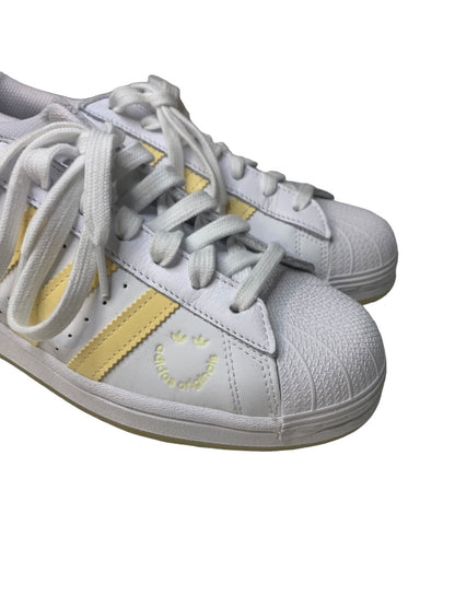 Size 9.5 Adidas Originals Womens White Yellow Superstar Sneakers GY2073