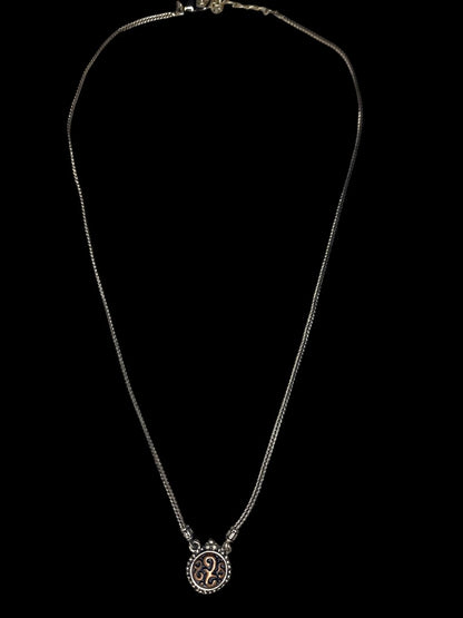 Silvertone 17 inch Box Chain .5" Pendant Necklace