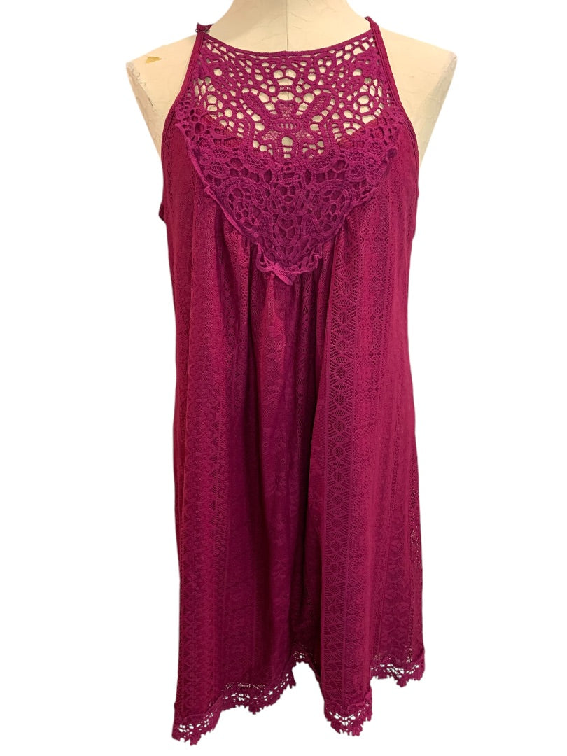 Large Xhilaration Womens Raspberry Stretch Lace Lined Shift Dress Sleeveless