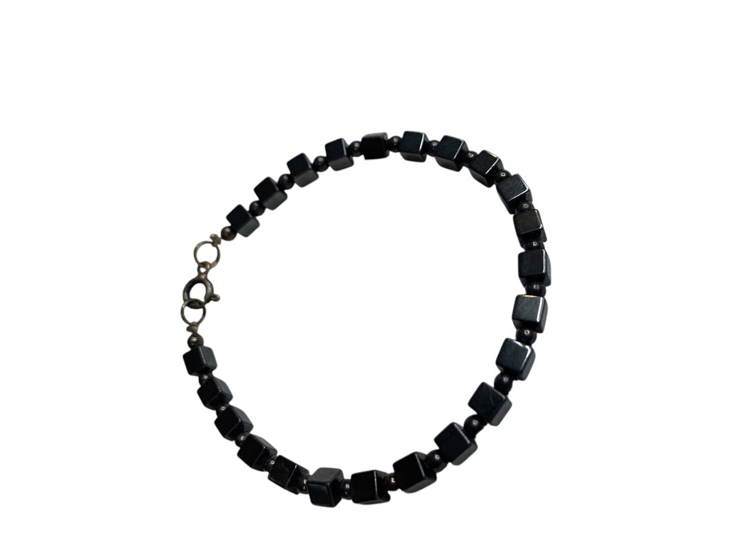 Vintage Hematite Beaded Bracelet 7 Inch Spring Clasp