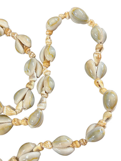 Vintage Natural Shell Necklace Overhead 34 Inch Lightweight Beachy Chic