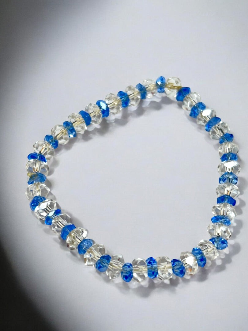 Set of 2 Acrylic Stretch Bracelets Faceted Sparkly Purple Clear Blue