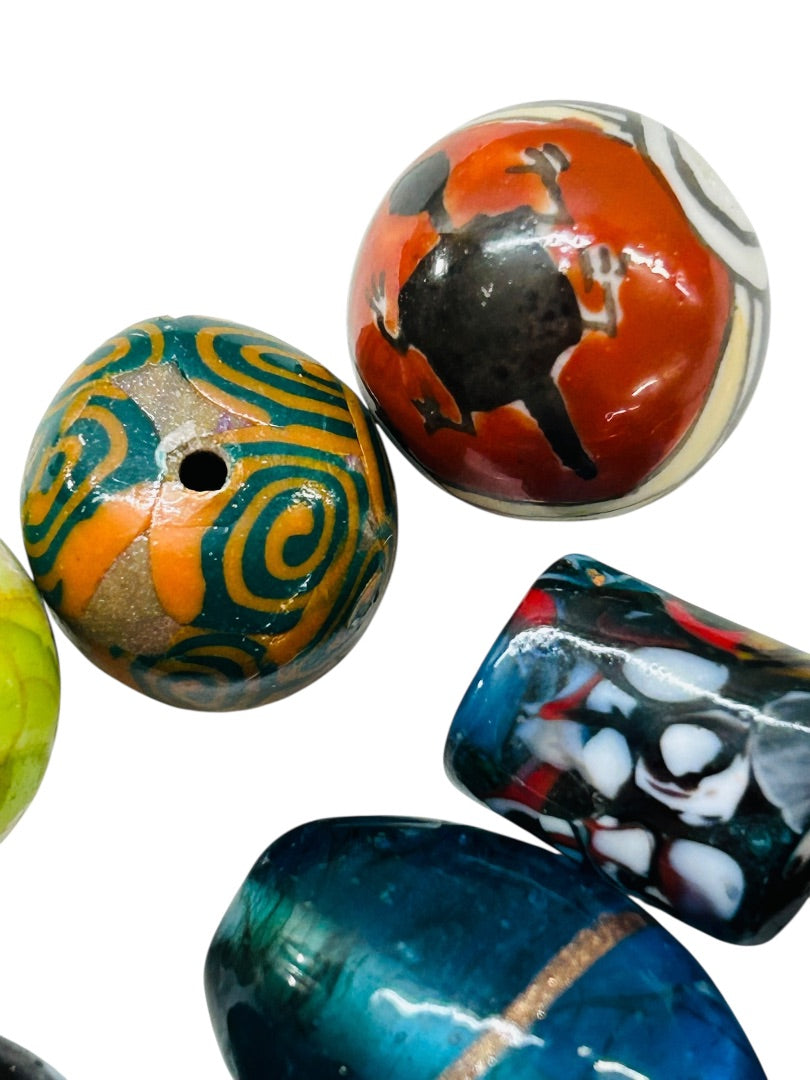 Lot of 11 Assorted Glass Beads Jewelry Making Crafts 20-24mm
