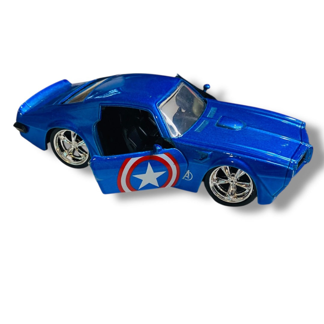 Jada Marvel 1:32 1972 Pontiac Firebird Captain America Die-Cast Car Toy