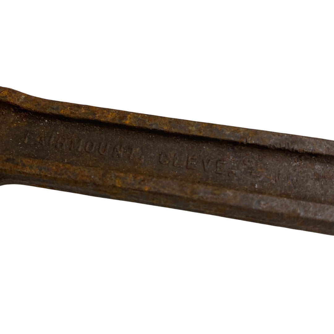 Antique Monkey Pipe Wrench Rusty Fairmount Cleve 9 Inch