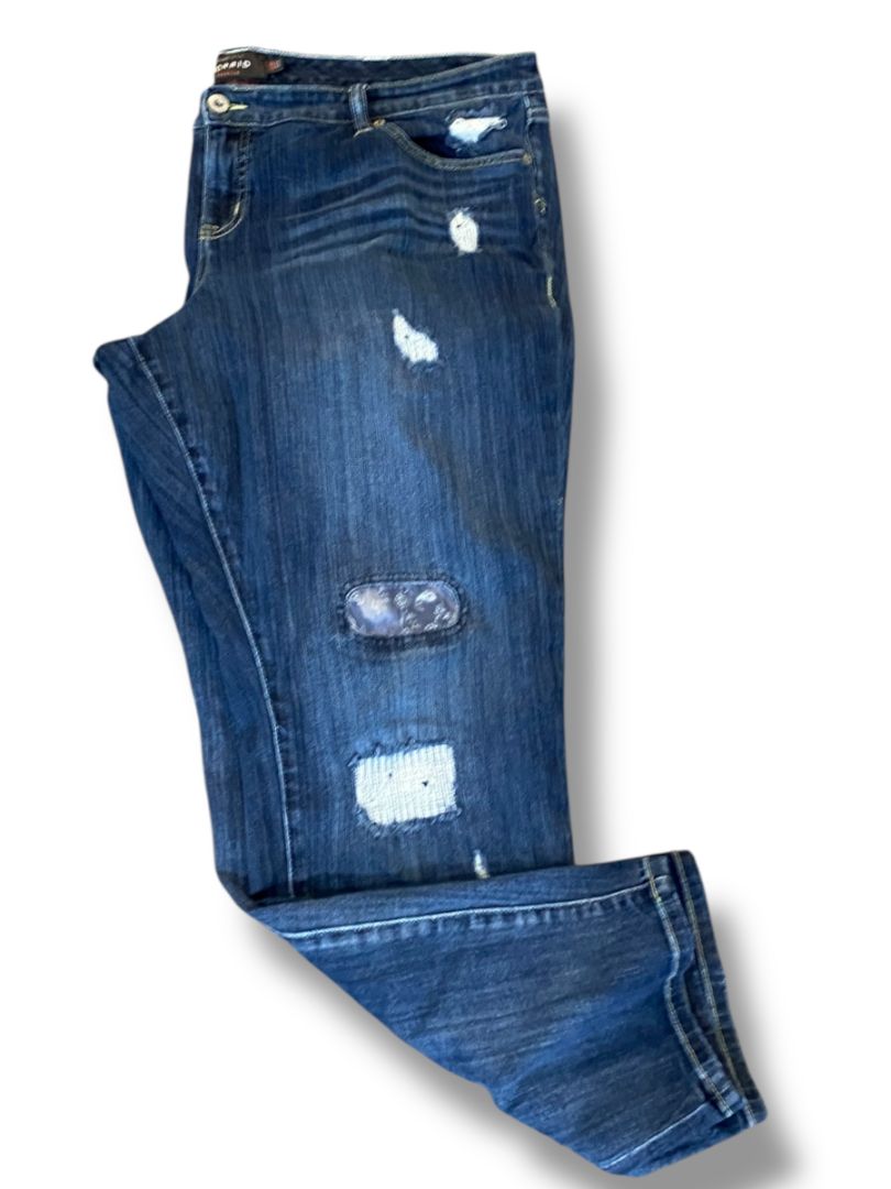Size 22R Torrid Womens Distressed Boyfriend Jeans Plus Size Patches