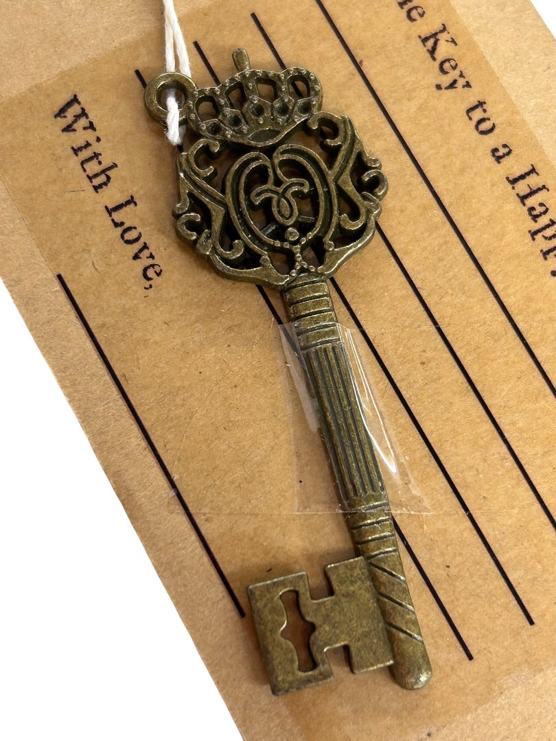 Wedding Favor Metal Skeleton Key and Tag "Key to a Happy Marriage is" New