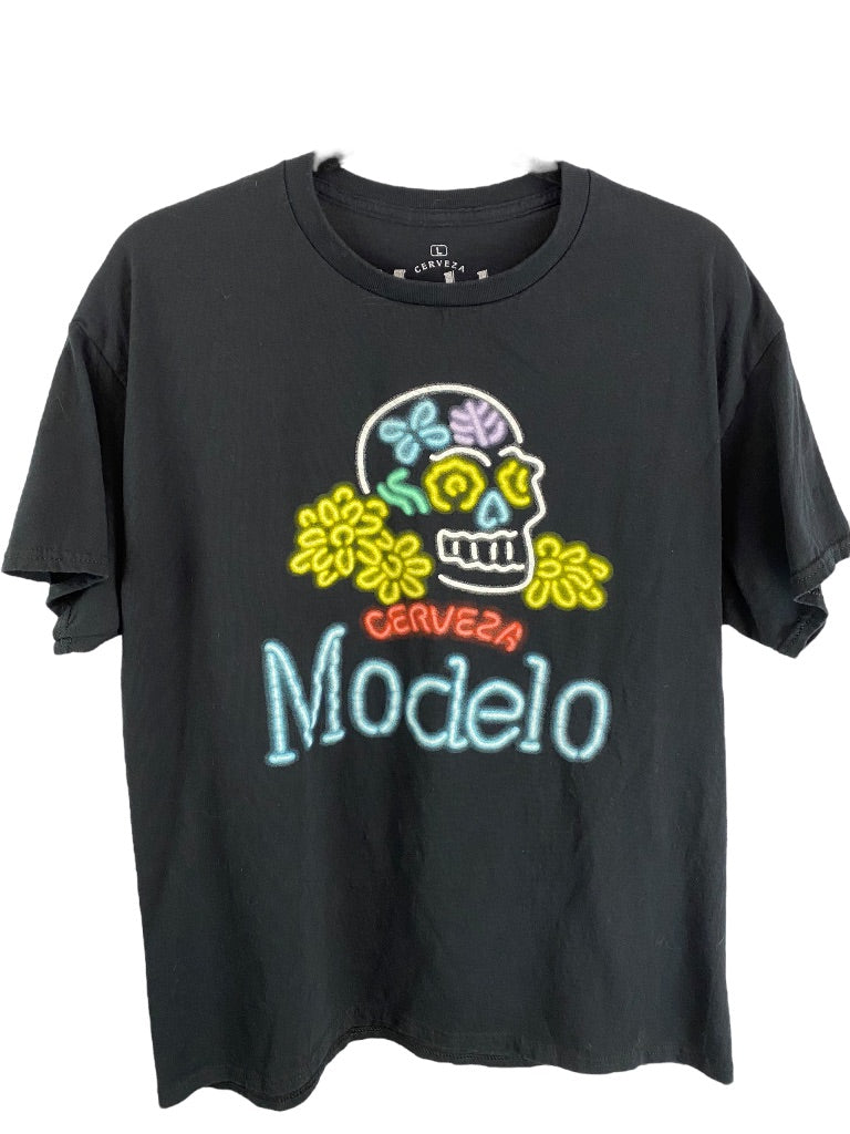 Large Cerveza Modelo Men's Short Sleeve Black Tshirt Graphic Tee