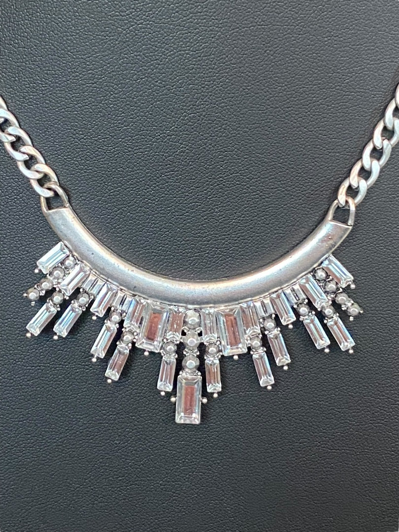 Silvertone Necklace 18"-21"Demilune Attached Pendant Lobster Clasp