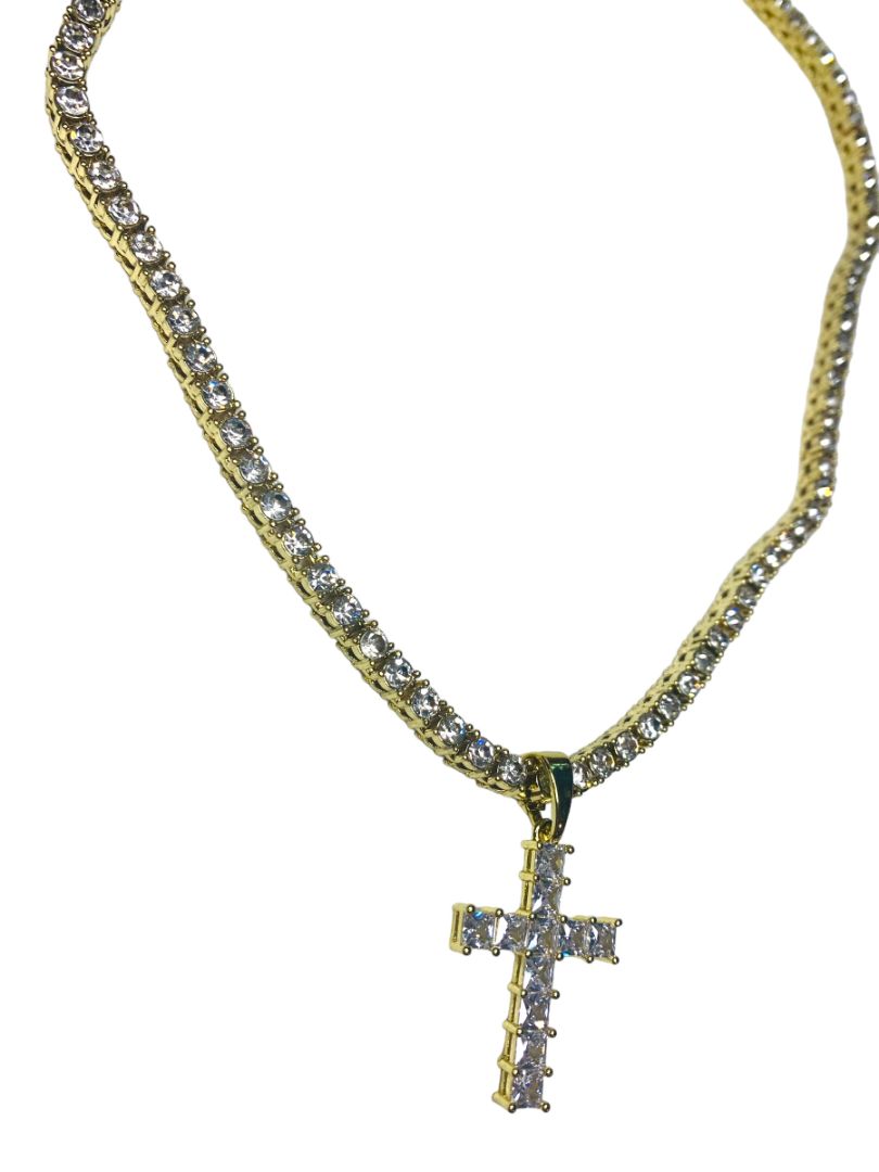 Goldtone and Rhinestone New Cross Pendant 19" Necklace New Foldover Clasp