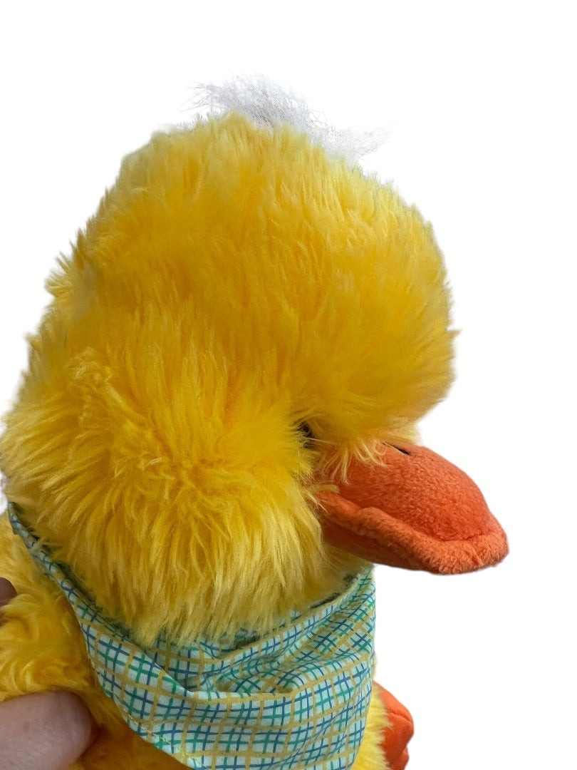 FAO Schwarz Yellow Duckling Bandana 15" Orange Feet Beak Yellow Body