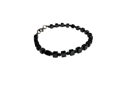 Vintage Hematite Beaded Bracelet 7 Inch Spring Clasp