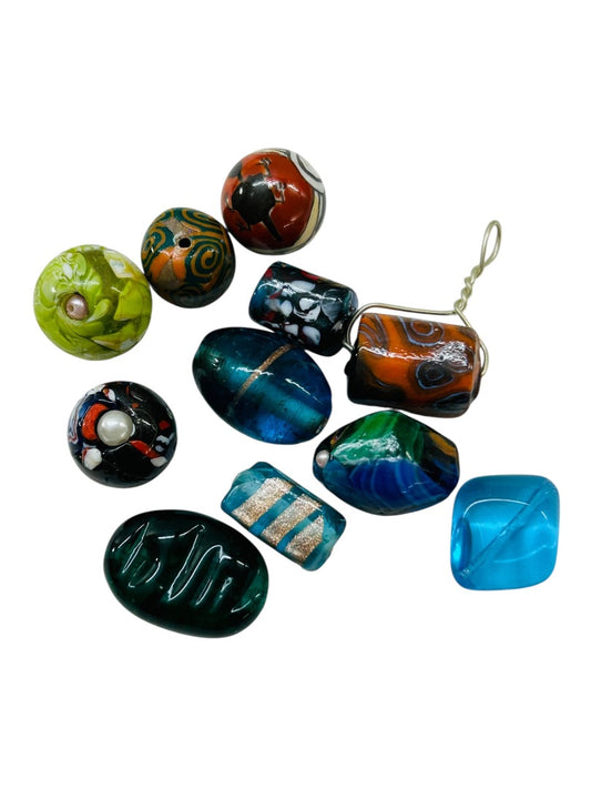 Lot of 11 Assorted Glass Beads Jewelry Making Crafts 20-24mm