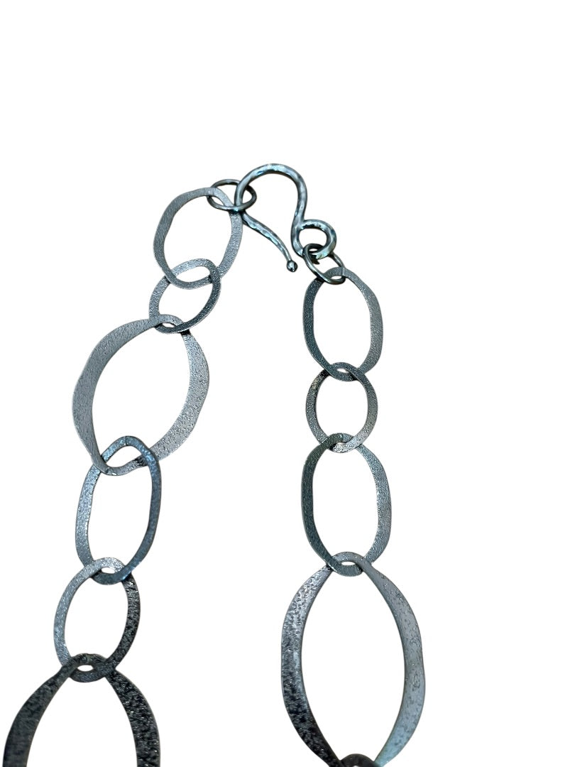 Large Oval Interlinked Chain Necklace Gun Metal 34 Inch Hook Closure