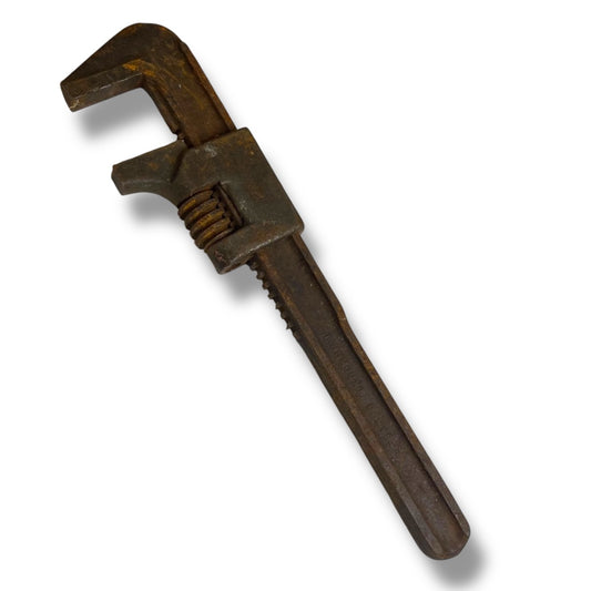 Antique Monkey Pipe Wrench Rusty Fairmount Cleve 9 Inch