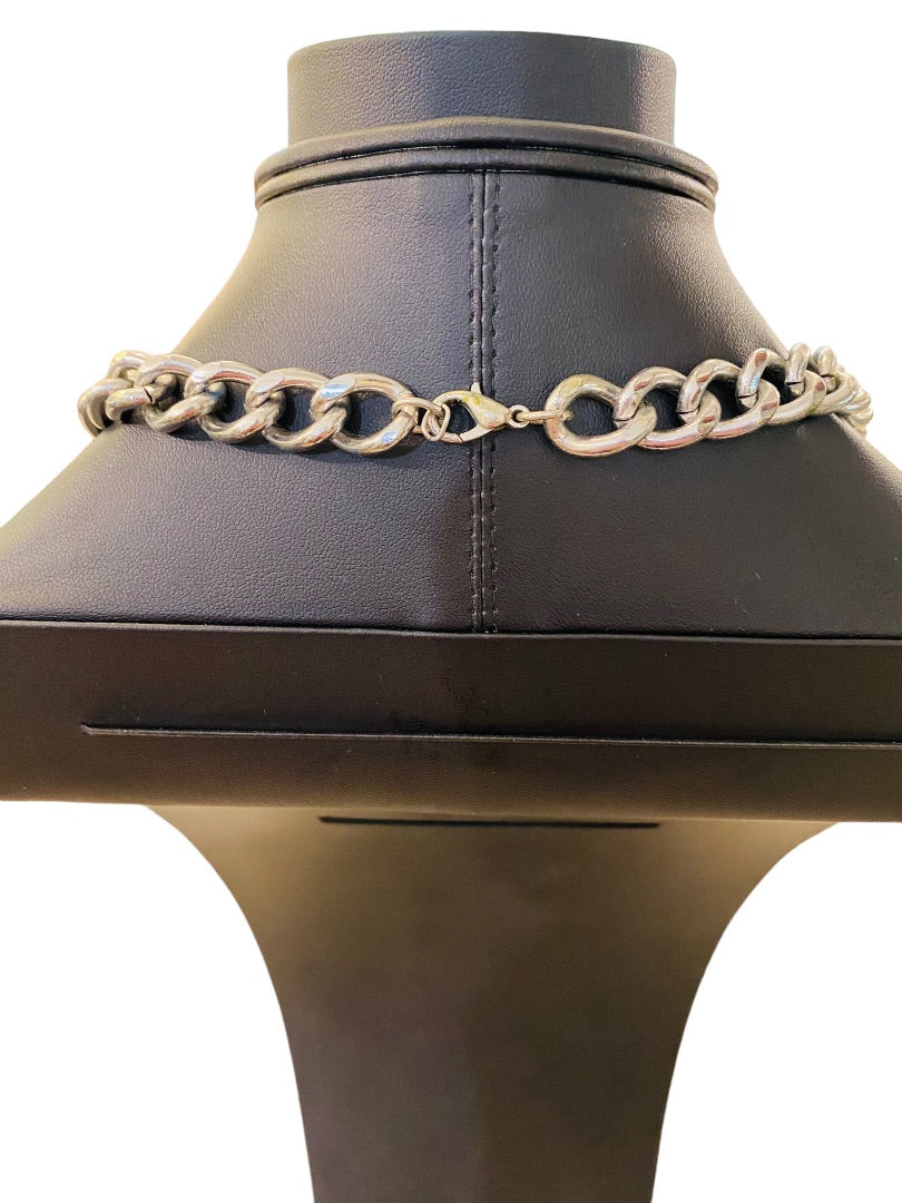 "QUEEN" Silvertone Embellished Chunky ID Style Choker Necklacce 16"