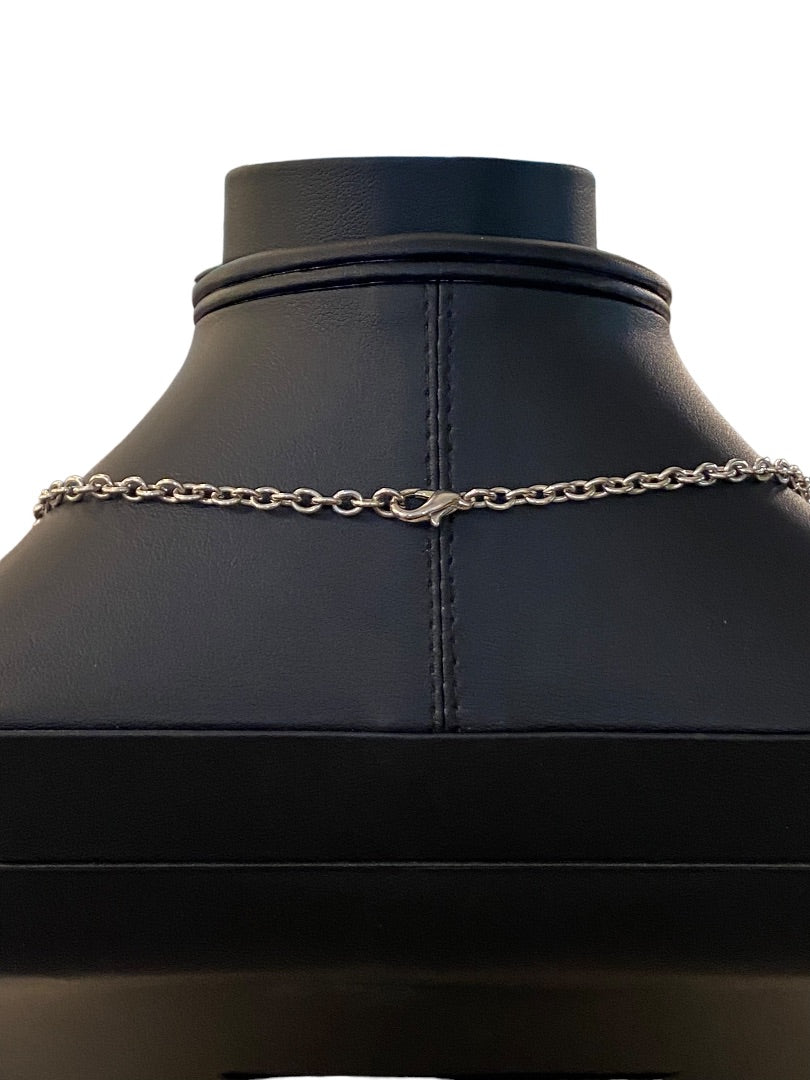 2012 Hello Kitty Sanrio Pendant Necklace Silvertone "Best Friends" 17.5"